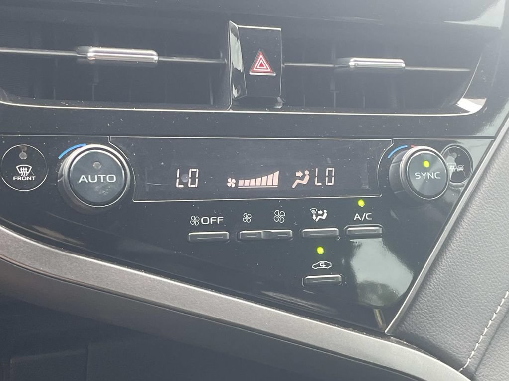 Used 2024 Toyota Camry XSE w/ Navigation Package FWD image 18
