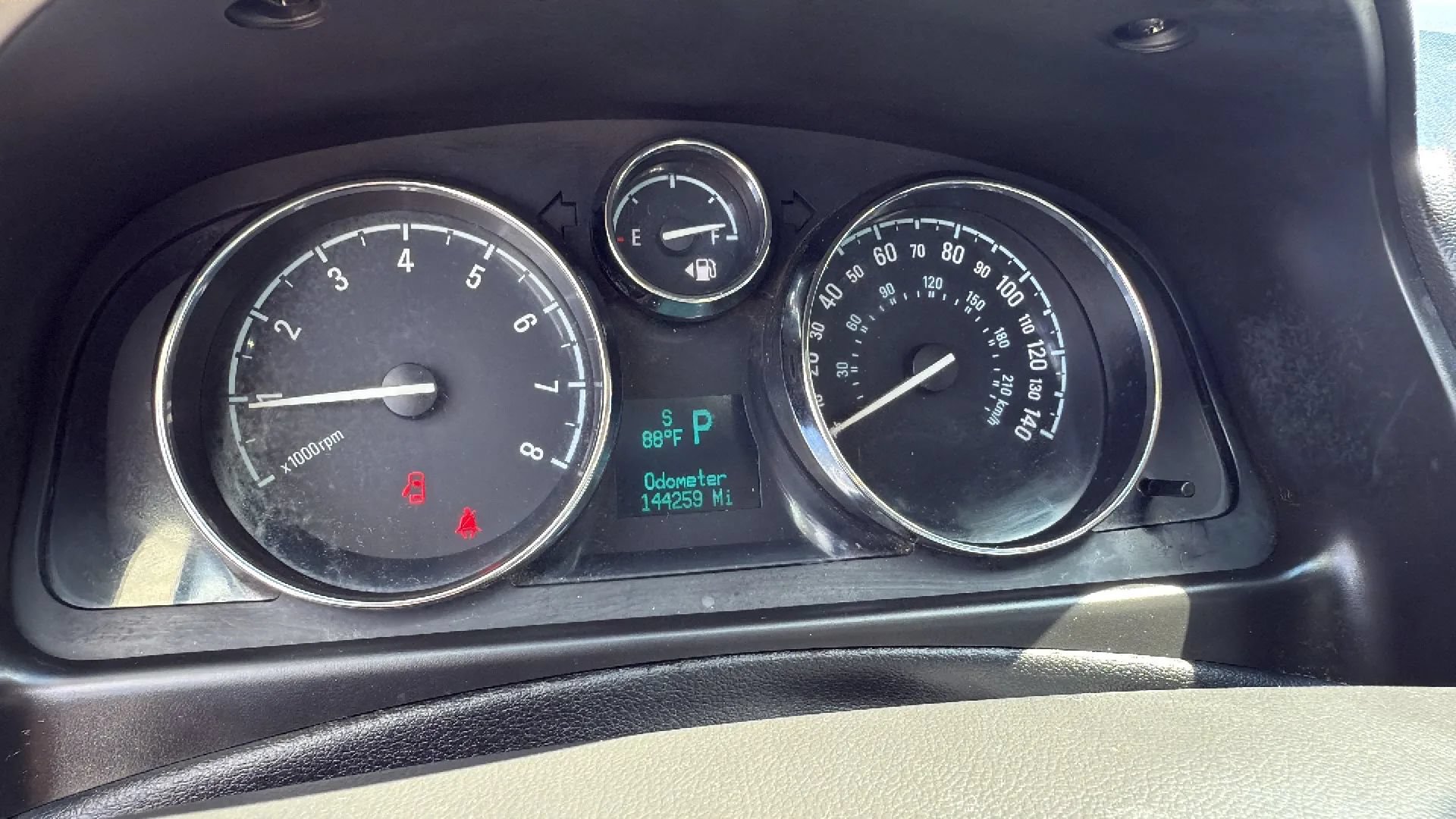 Used 2013 Chevrolet Captiva Sport LT w/ Convenience Package FWD image 17