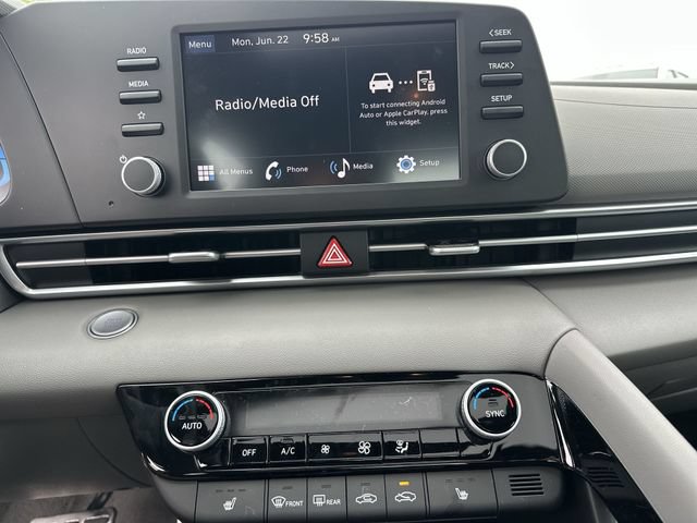 New 2026 Hyundai Elantra SEL Sport Premium FWD image 11