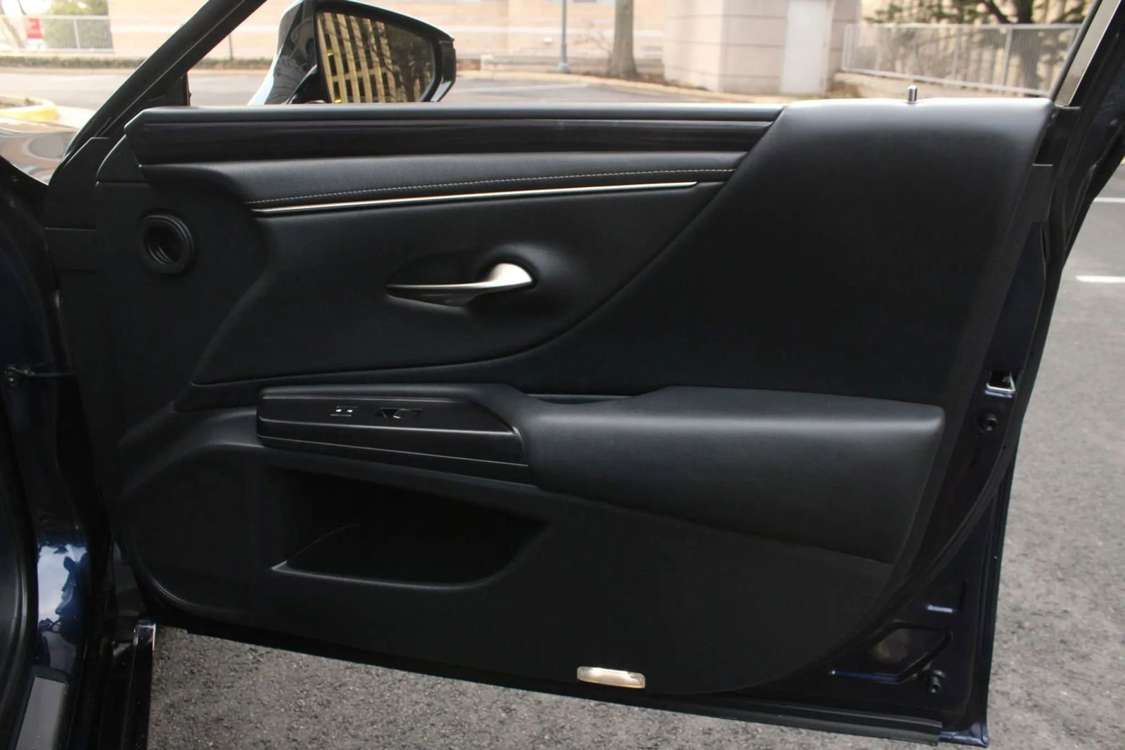 Used 2021 Lexus ES 350 w/ Premium Package image 28