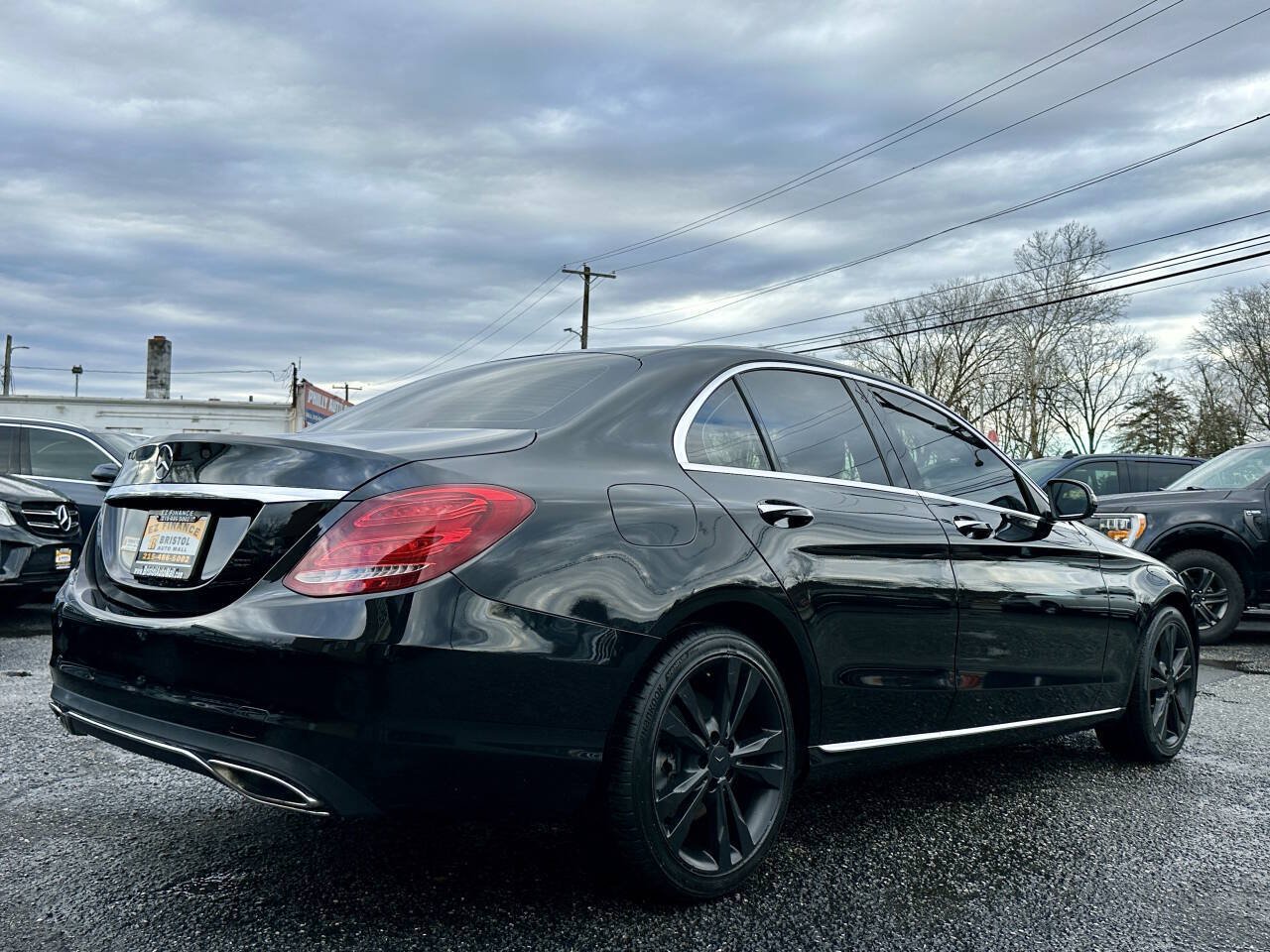 Used 2017 Mercedes-Benz C 300 Sedan w/ Premium 2 Package image 5