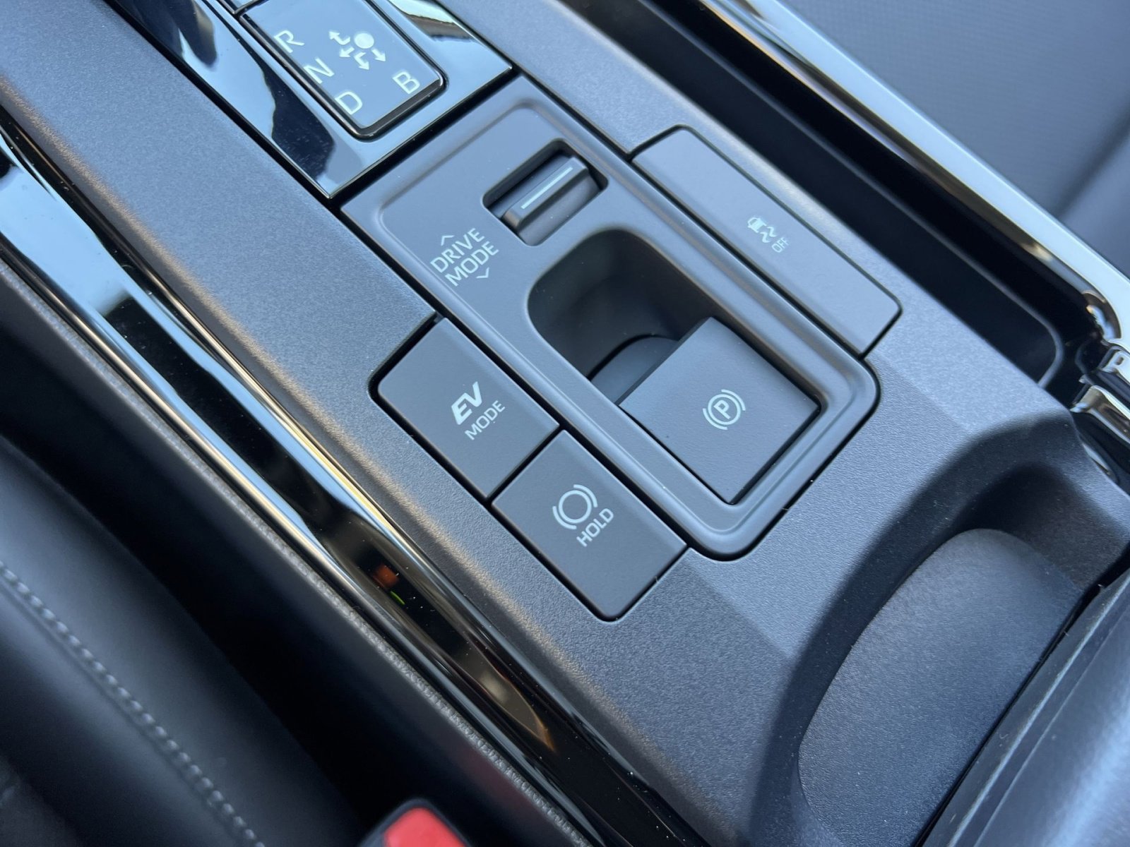 New 2026 Toyota Prius AWD image 21