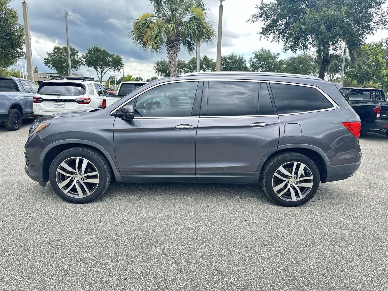 Used 2018 Honda Pilot Elite image 3