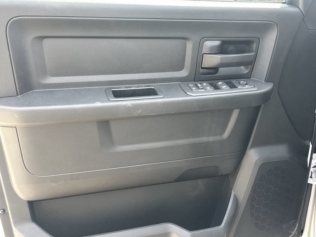 New 2026 RAM 3500 Tradesman AWD/4WD image 10