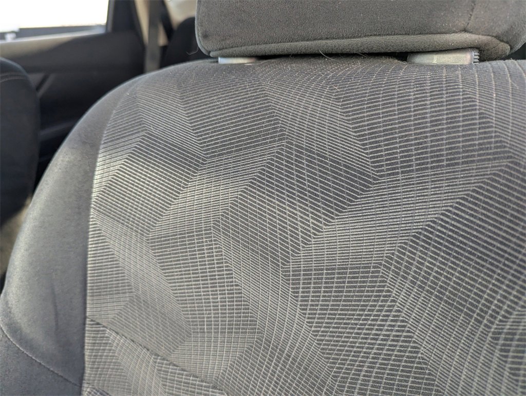 Used 2014 Nissan Rogue SV w/ SV Premium Package image 16