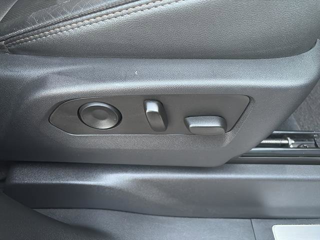 Certified 2024 Chevrolet Silverado 3500 High Country w/ High Country Premium Package image 10