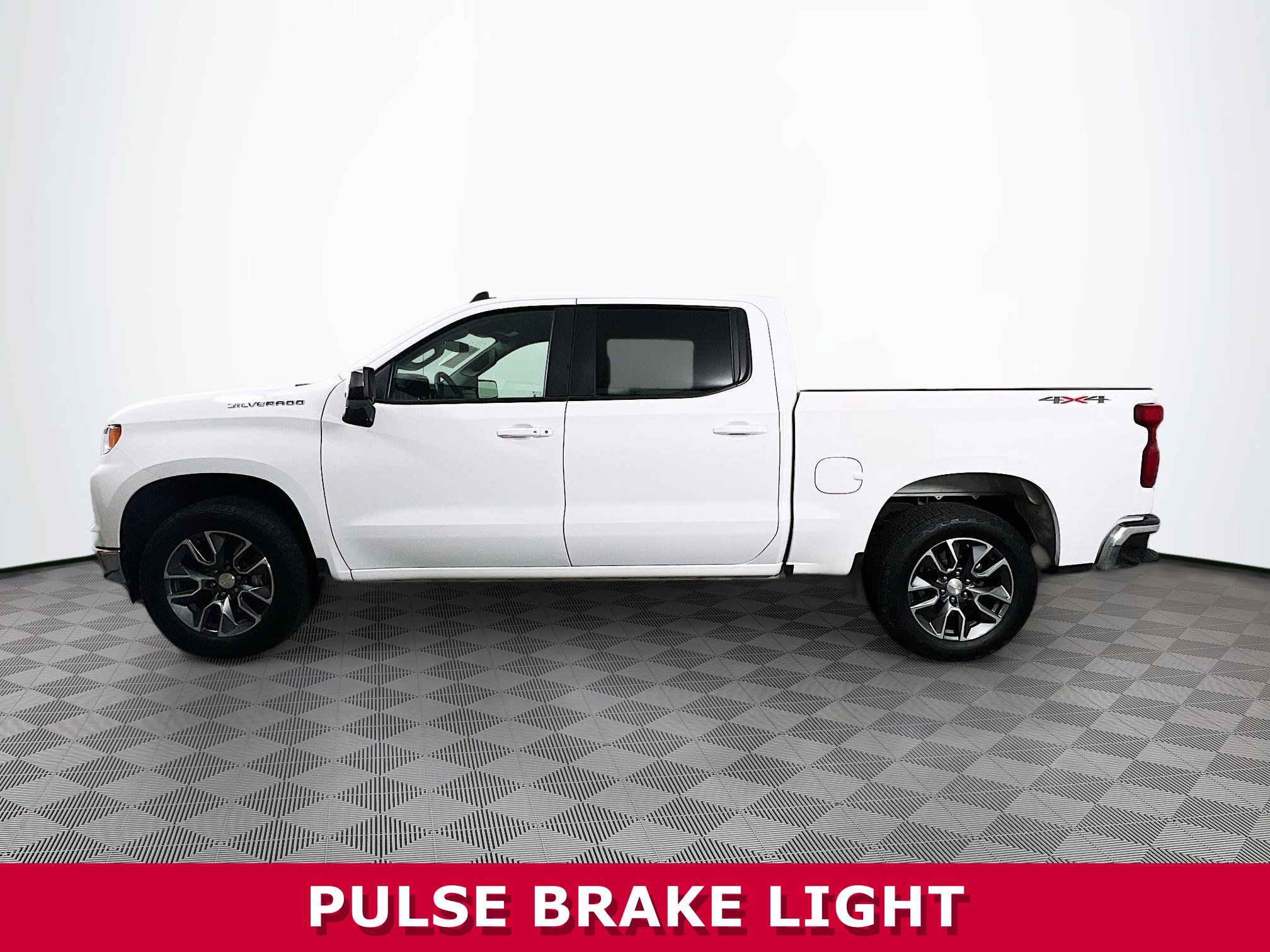 Certified 2024 Chevrolet Silverado 1500 LT image 28