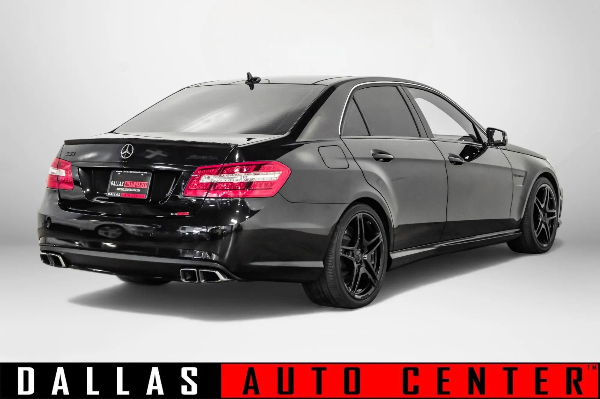 Used 2012 Mercedes-Benz E 63 AMG Sedan image 4