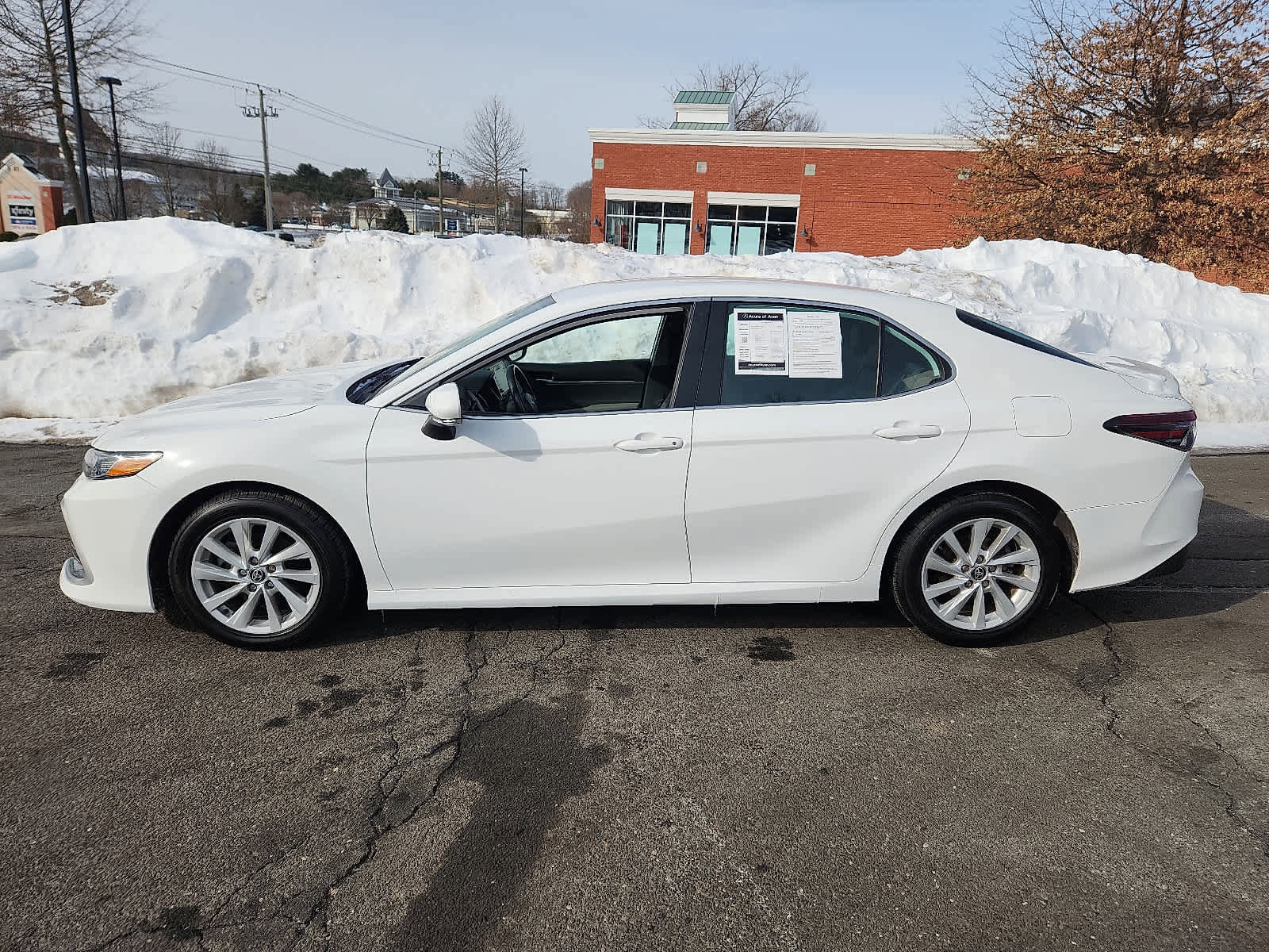 Used 2023 Toyota Camry LE w/ Cold Weather Package image 8