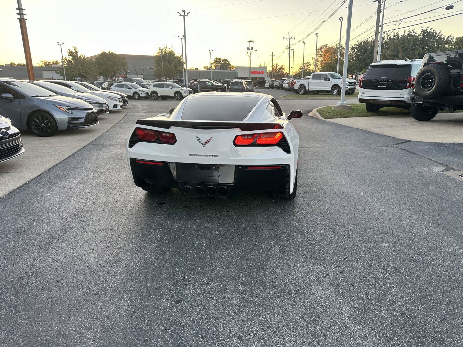 Used 2014 Chevrolet Corvette Stingray Coupe RWD image 10