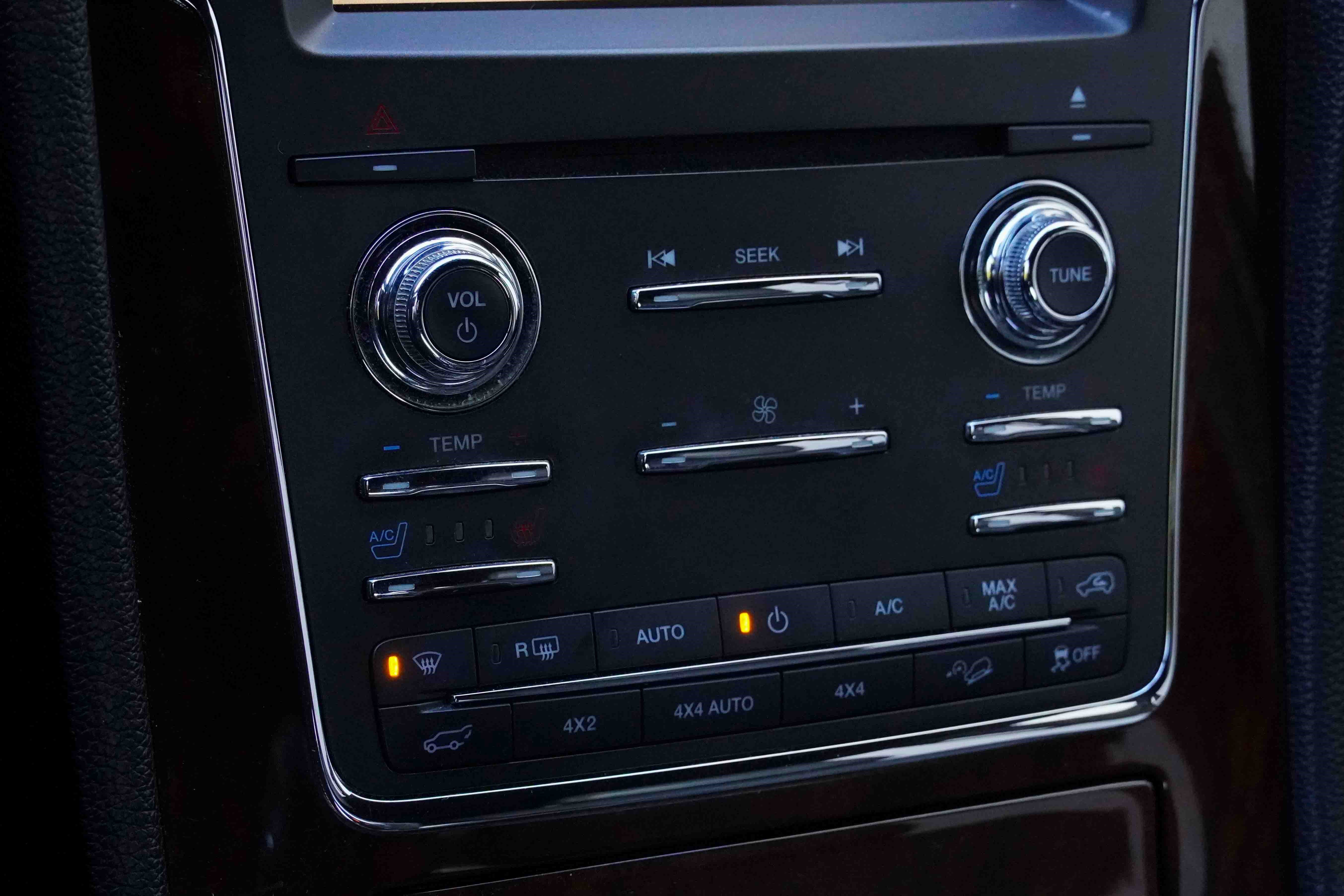 Used 2017 Lincoln Navigator Select image 27