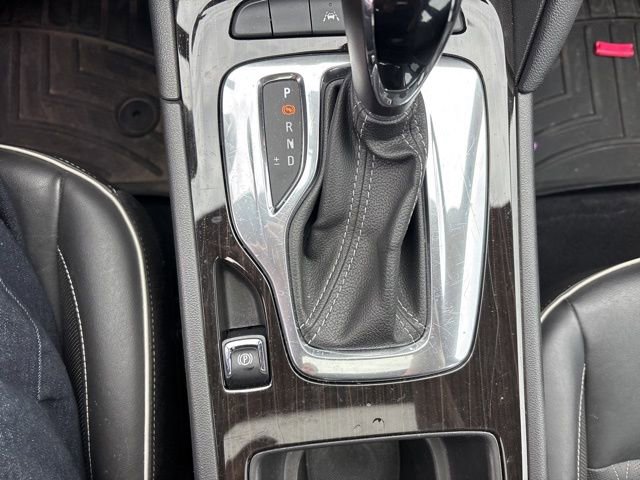 Used 2020 Buick Regal Avenir w/ Driver Confidence Package II FWD image 24