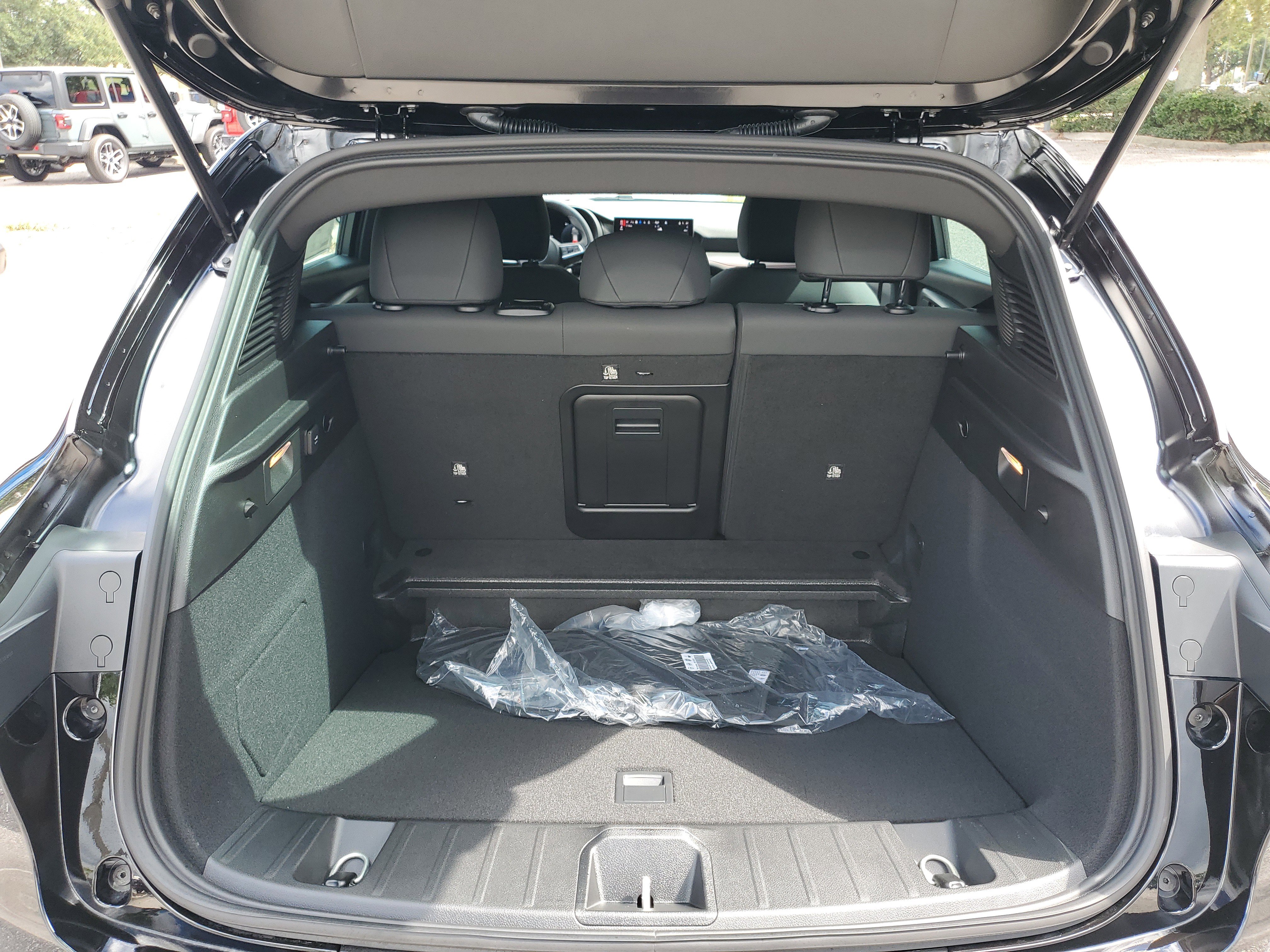 New 2025 Dodge Hornet GT w/ Tech Pack image 5