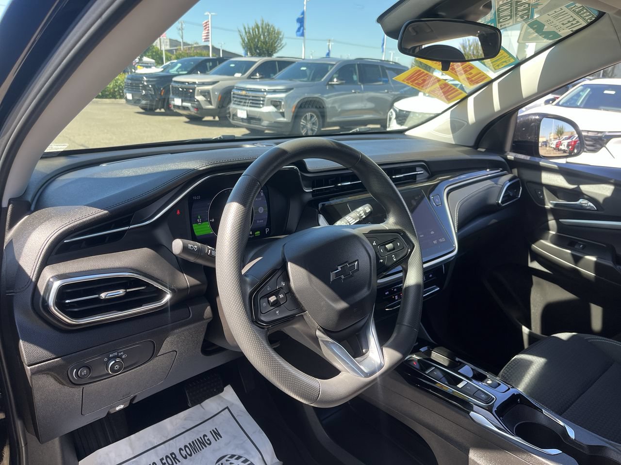 Used 2023 Chevrolet Bolt EUV LT w/ Driver Confidence Package FWD image 9