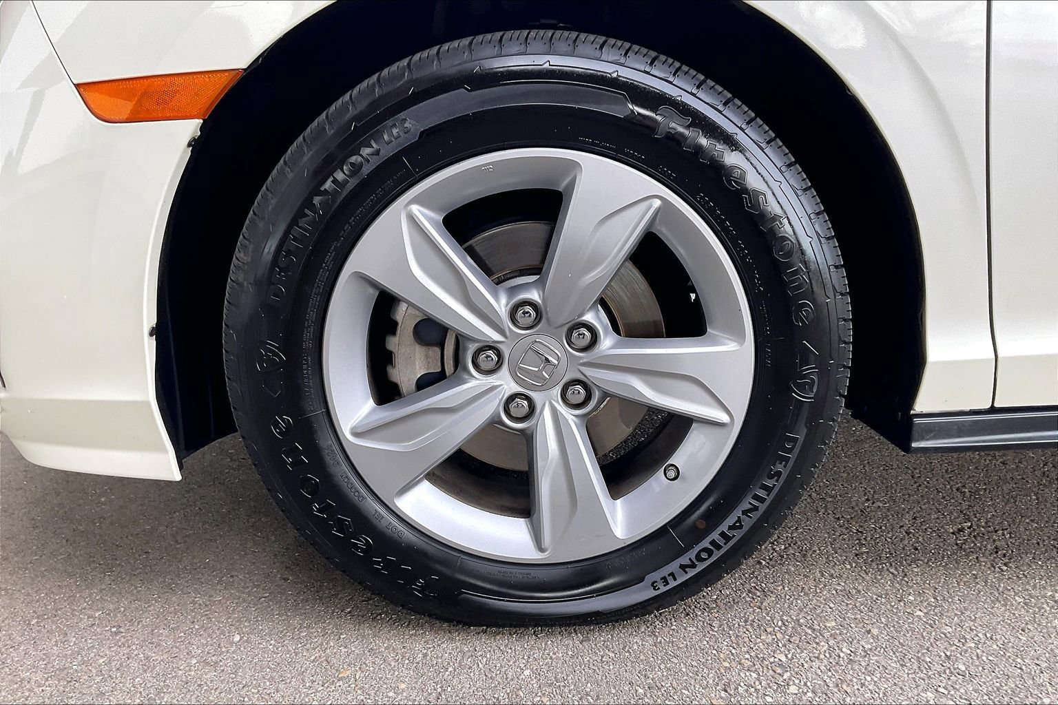 Used 2018 Honda Odyssey EX-L image 24