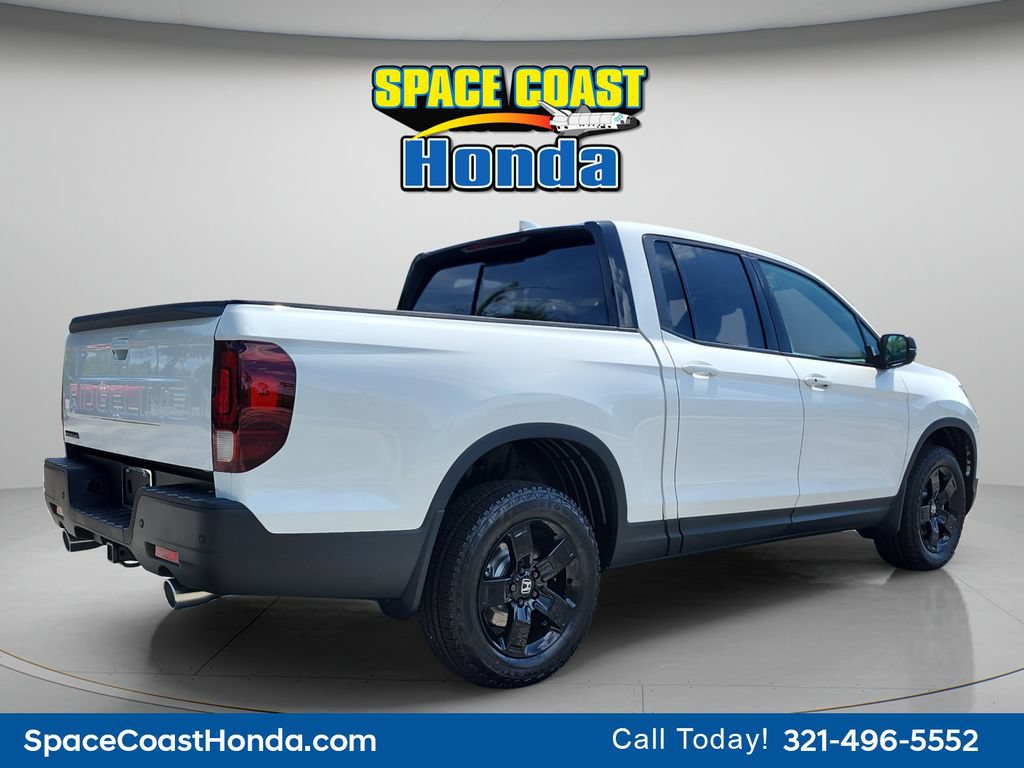 New 2026 Honda Ridgeline Black Edition image 3