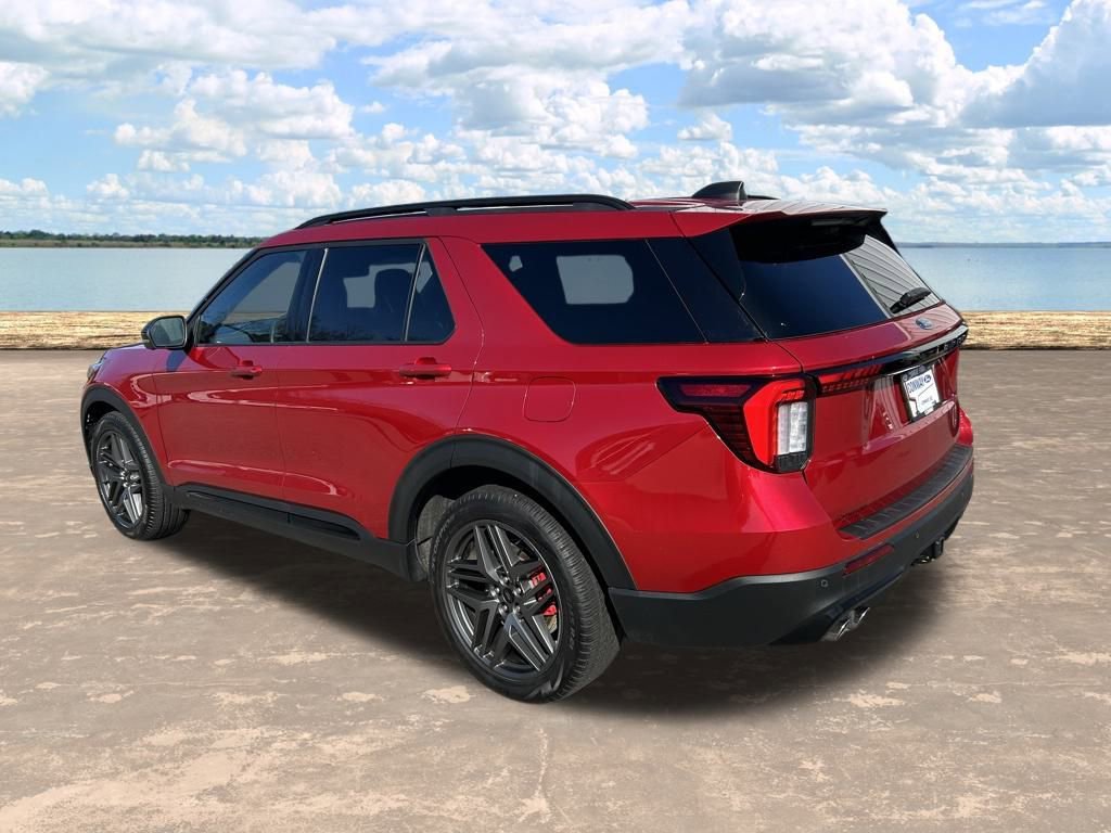 Used 2025 Ford Explorer ST AWD/4WD image 12