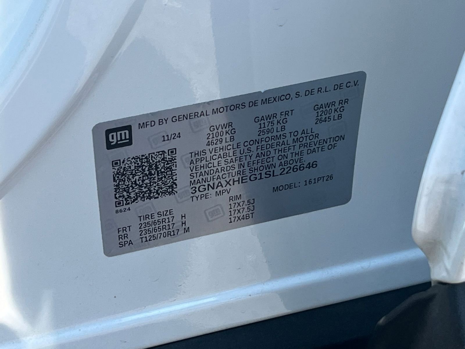 Used 2025 Chevrolet Equinox LT FWD image 28