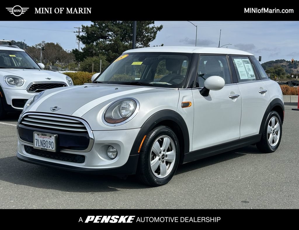 Used 2015 MINI Cooper 4-Door Hardtop FWD image 1