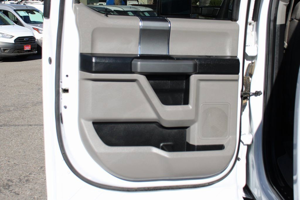 Used 2017 Ford F250 XLT w/ XLT Premium Package image 35