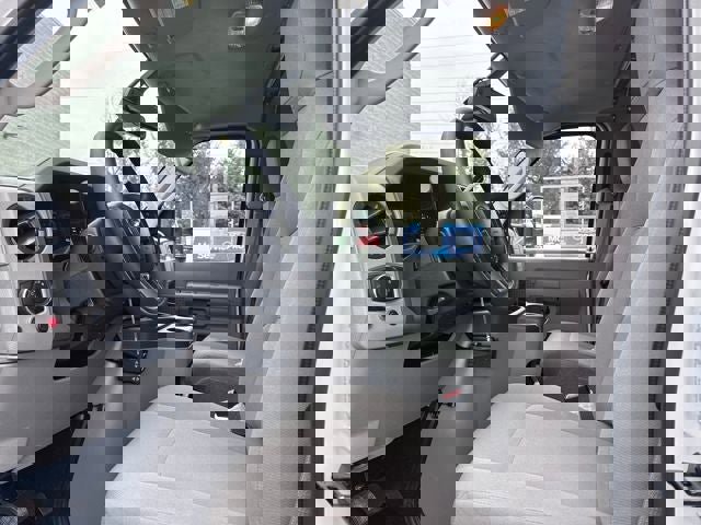 New 2026 Ford E-450 and Econoline 450 Super Duty w/ Power Equipment Group RWD image 10