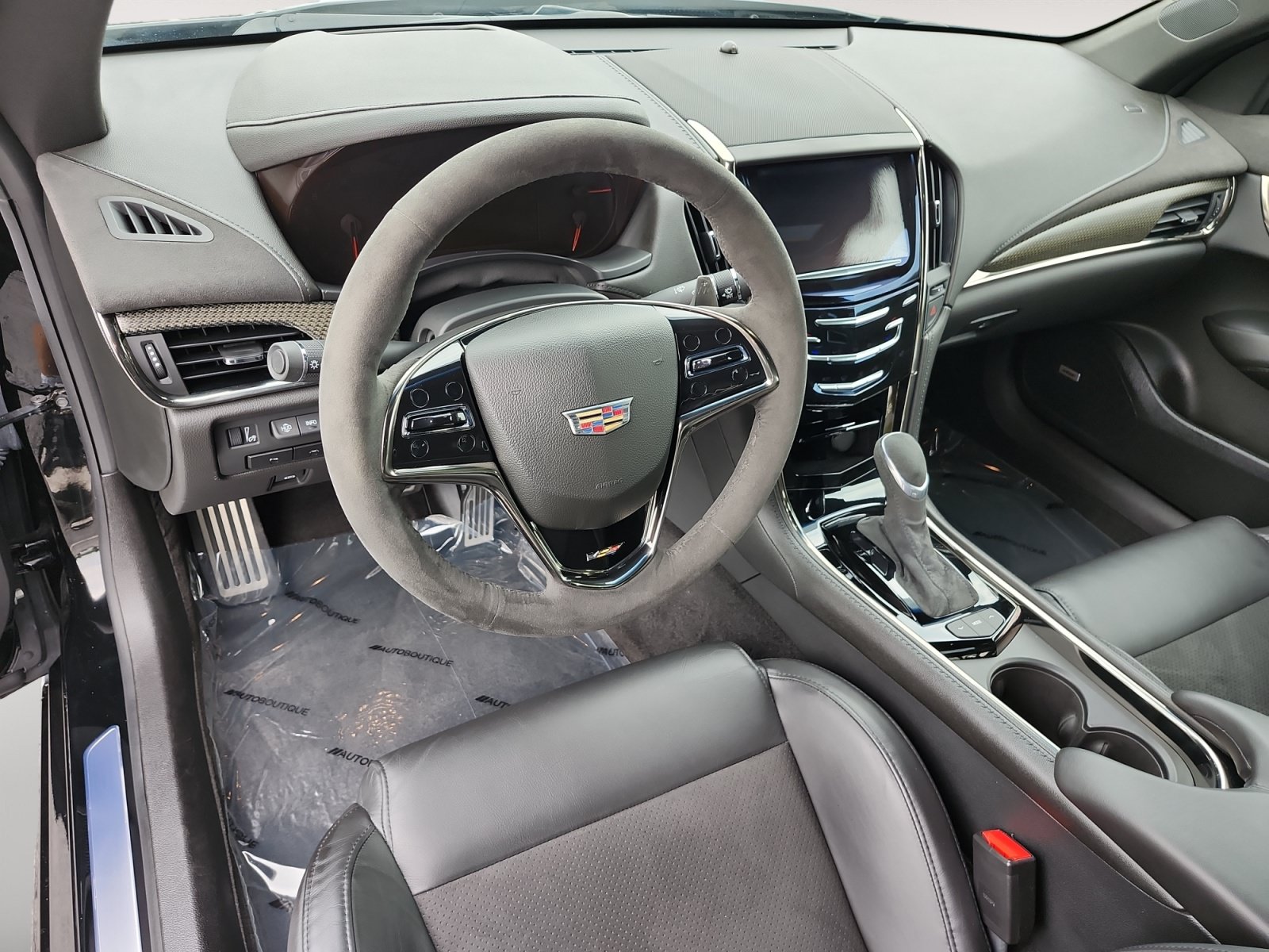 Used 2016 Cadillac ATS V w/ Luxury Package RWD image 3