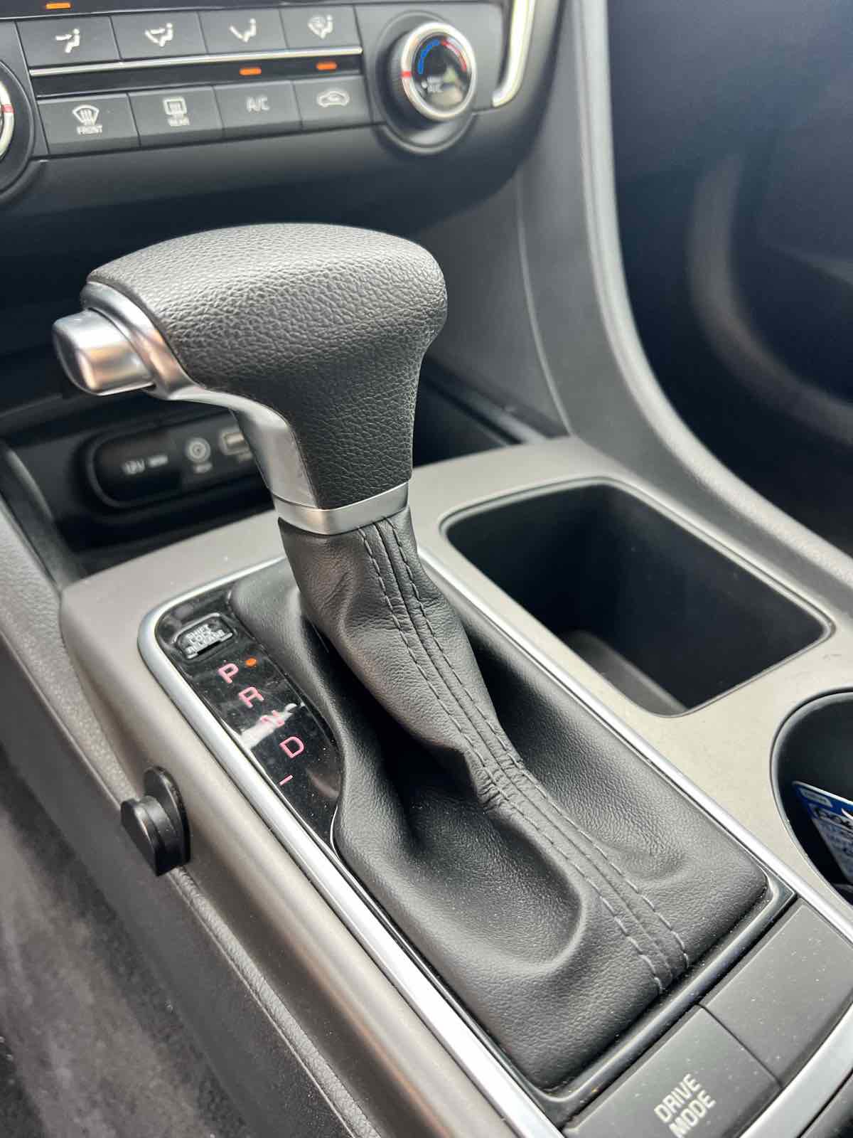 Used 2020 Kia Optima S image 17