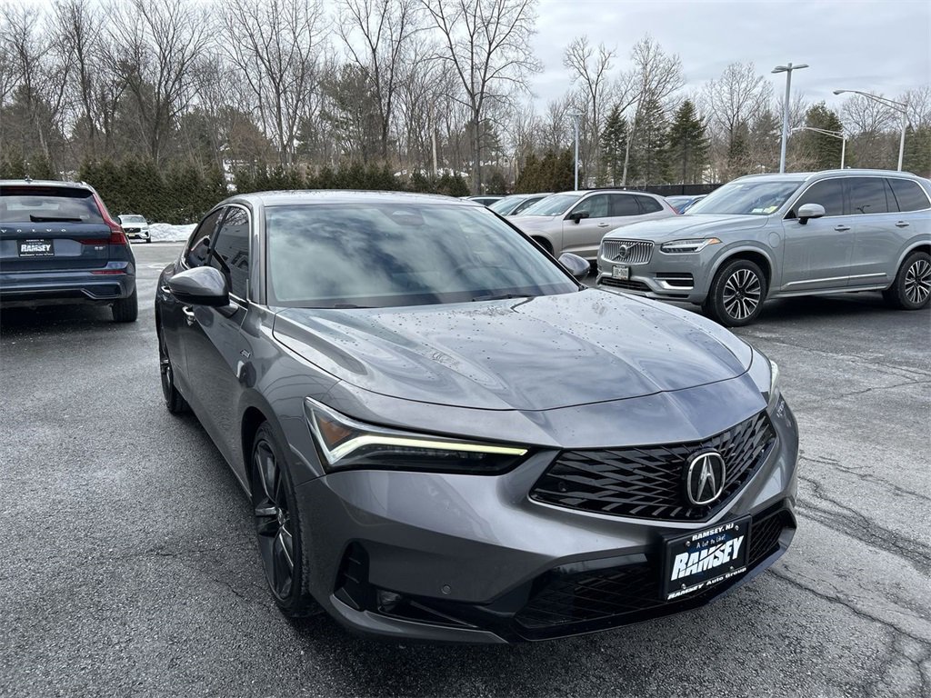 Used 2023 Acura Integra A-Spec image 2