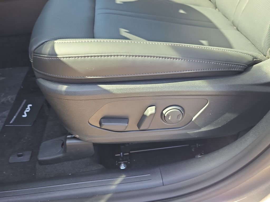 New 2026 Kia Sorento EX image 21