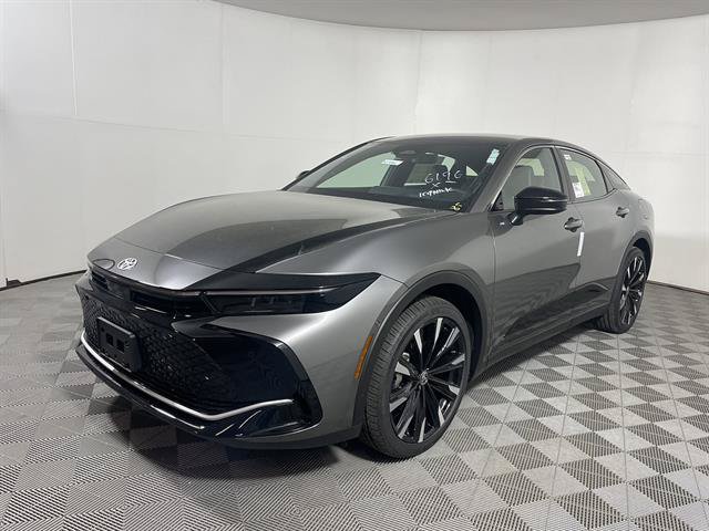 New 2026 Toyota Crown Platinum AWD/4WD image 3