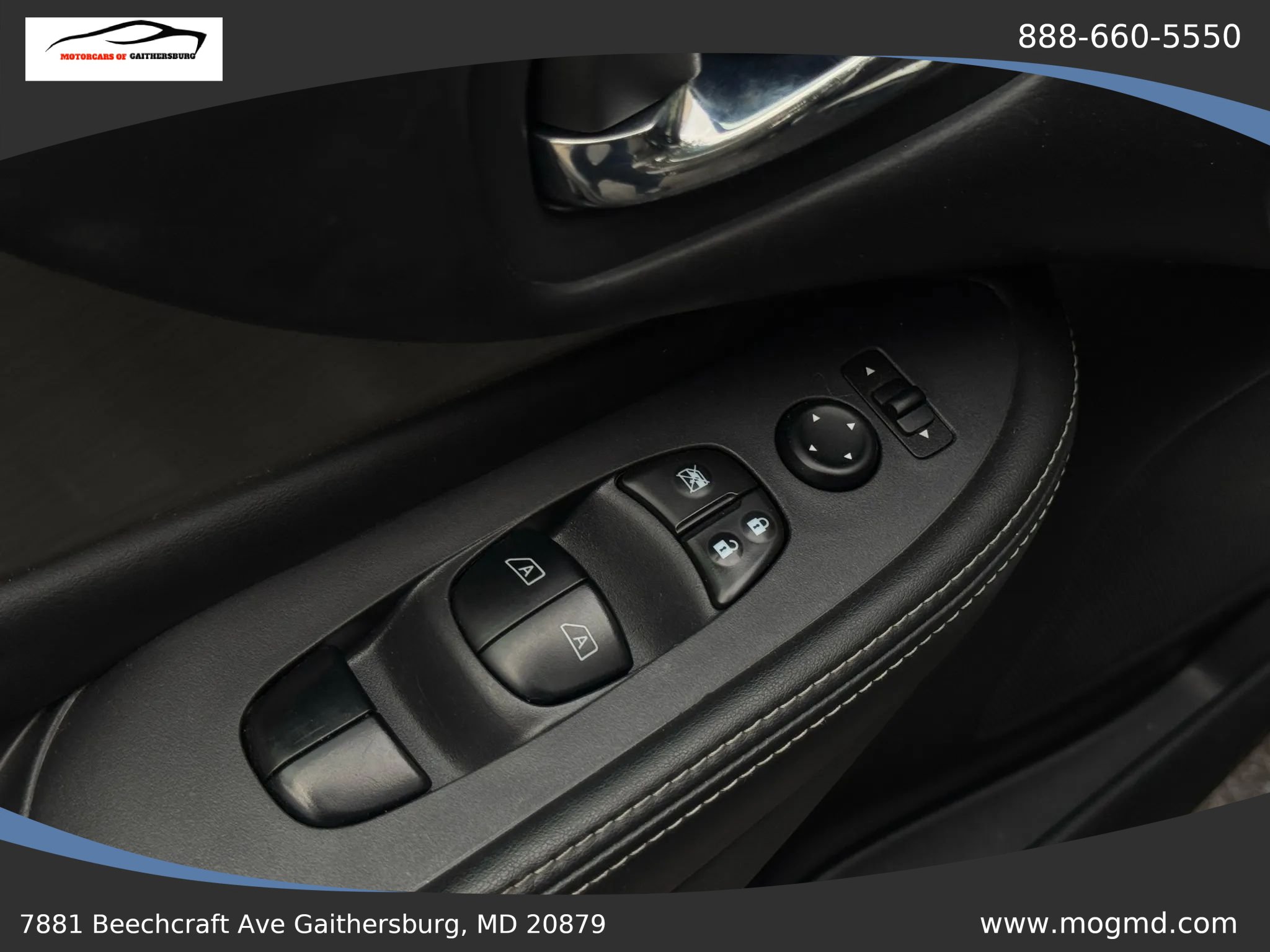 Used 2018 Nissan Murano SV AWD/4WD image 17