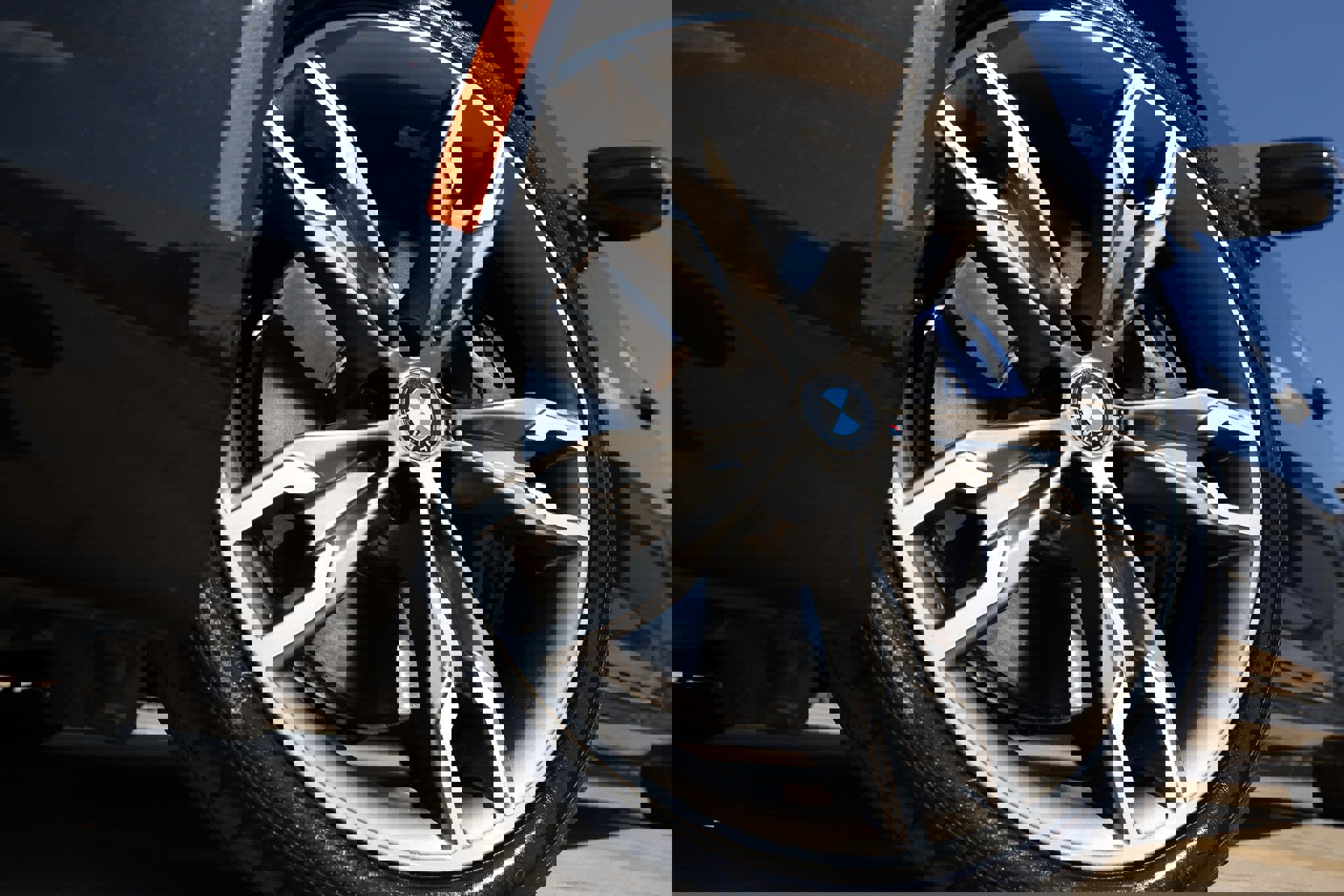 Used 2019 BMW M550i xDrive image 52