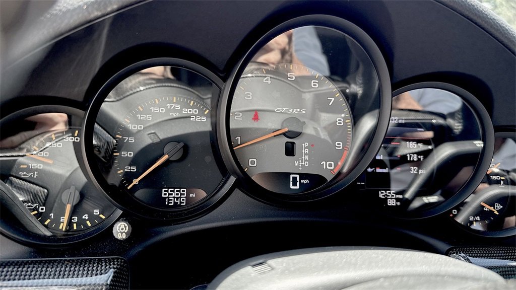 Used 2019 Porsche 911 GT3 RS image 52