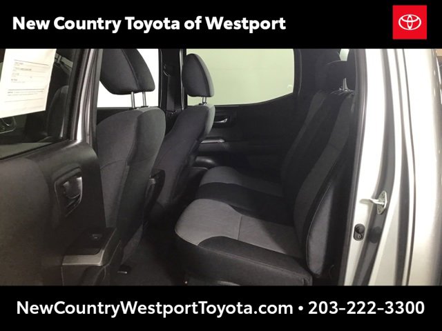 Used 2023 Toyota Tacoma TRD Off-Road image 17