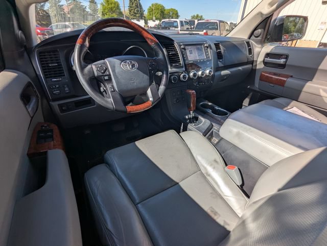 Used 2020 Toyota Sequoia Platinum AWD/4WD image 8