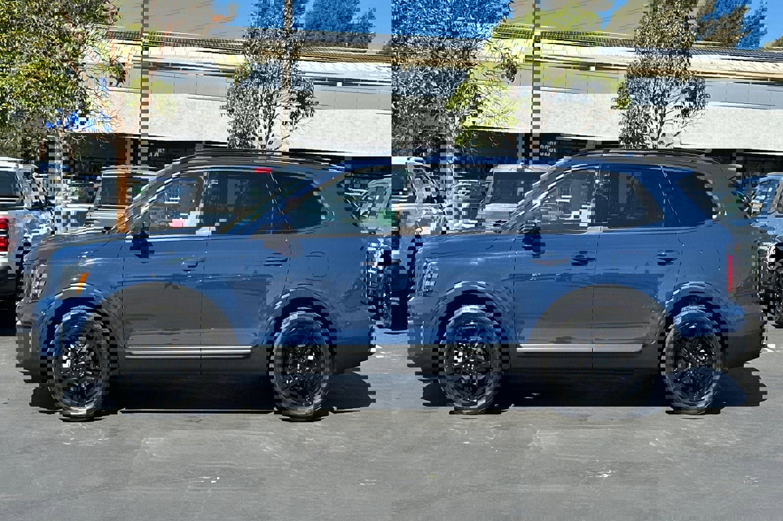 Certified 2023 Kia Telluride SX Prestige X-Line image 10