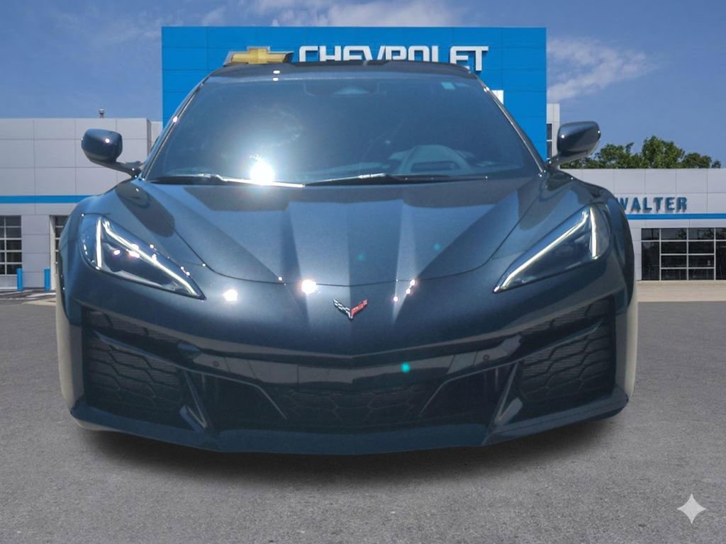 Used 2024 Chevrolet Corvette Z06 w/ Stealth Interior Trim Package RWD image 9