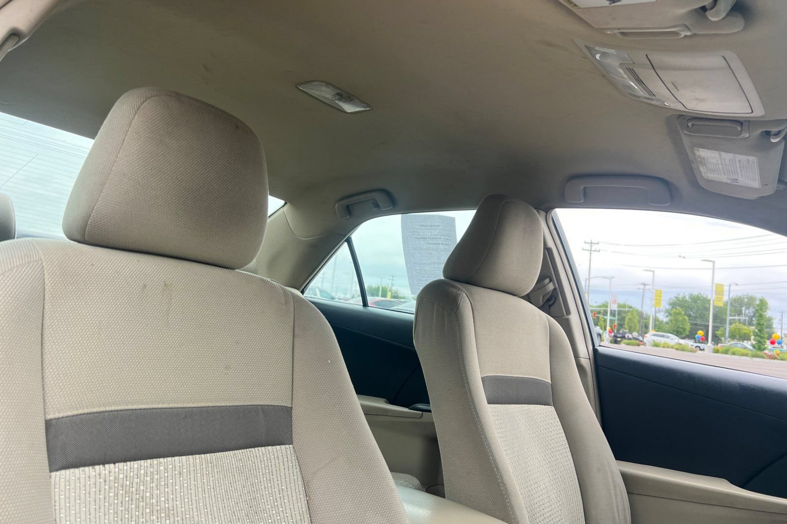 Used 2013 Toyota Camry LE FWD image 16