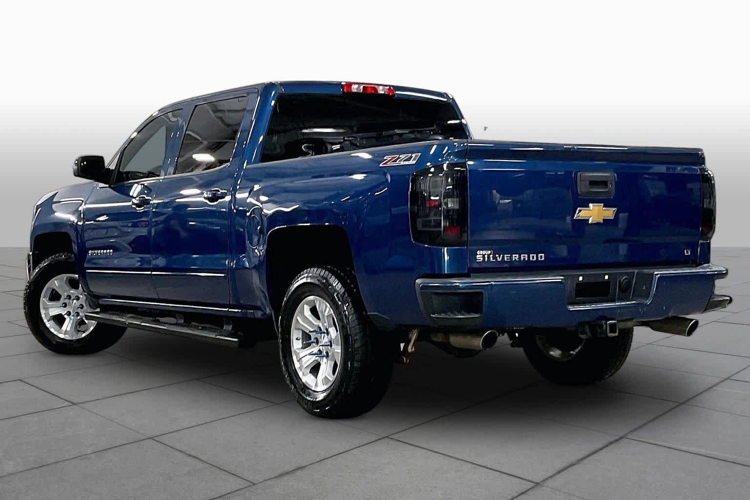 Used 2017 Chevrolet Silverado 1500 LT w/ All Star Edition AWD/4WD image 12