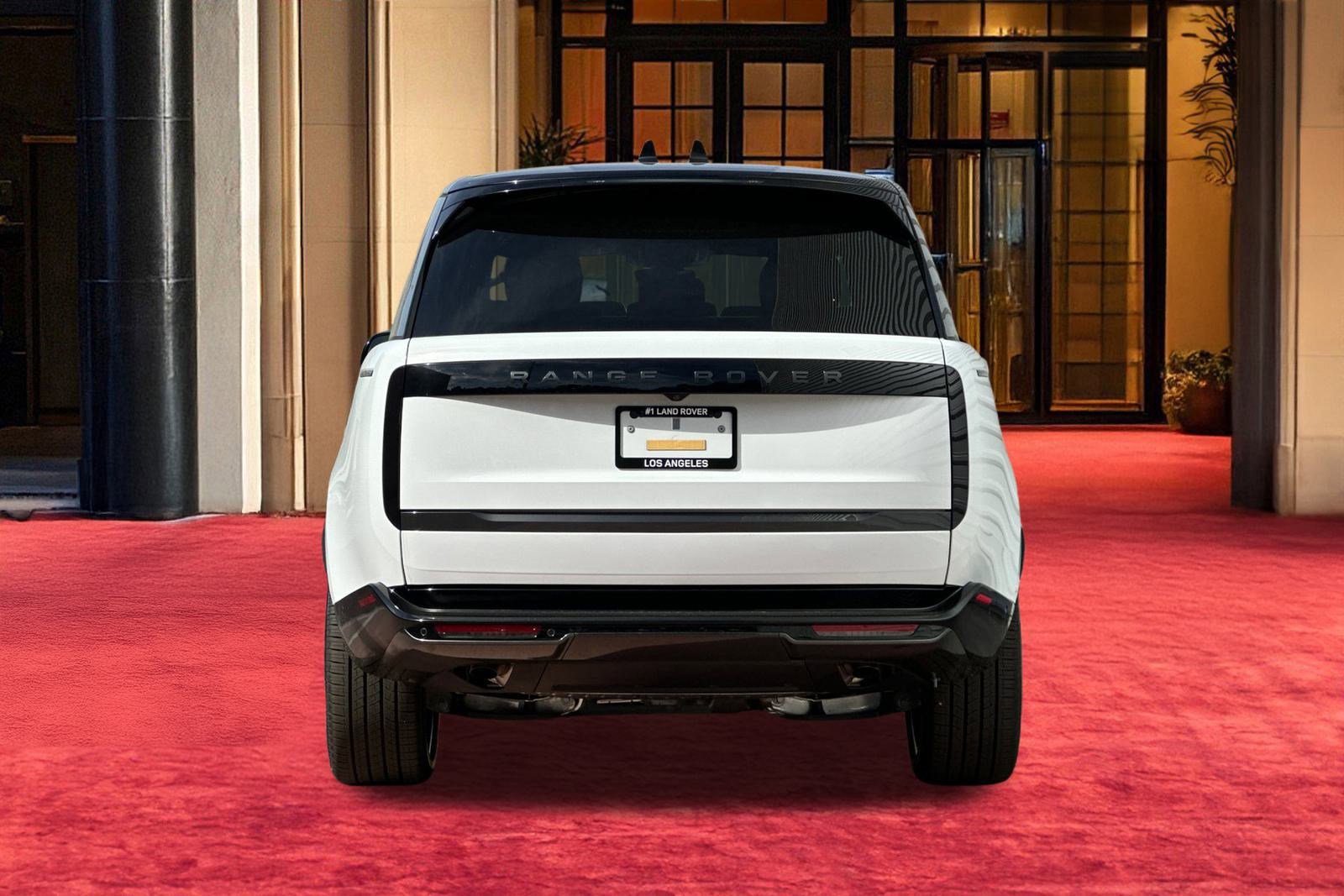 New 2026 Land Rover Range Rover Long Wheelbase SE image 11