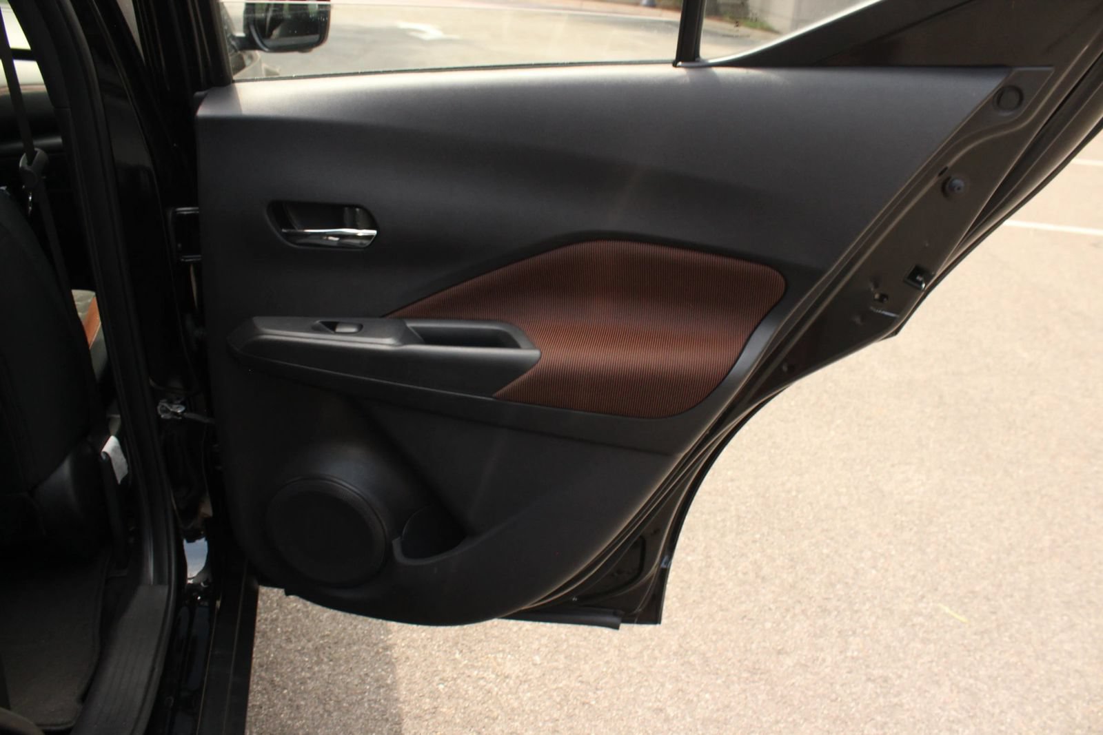 Used 2024 Nissan Kicks SR FWD image 23