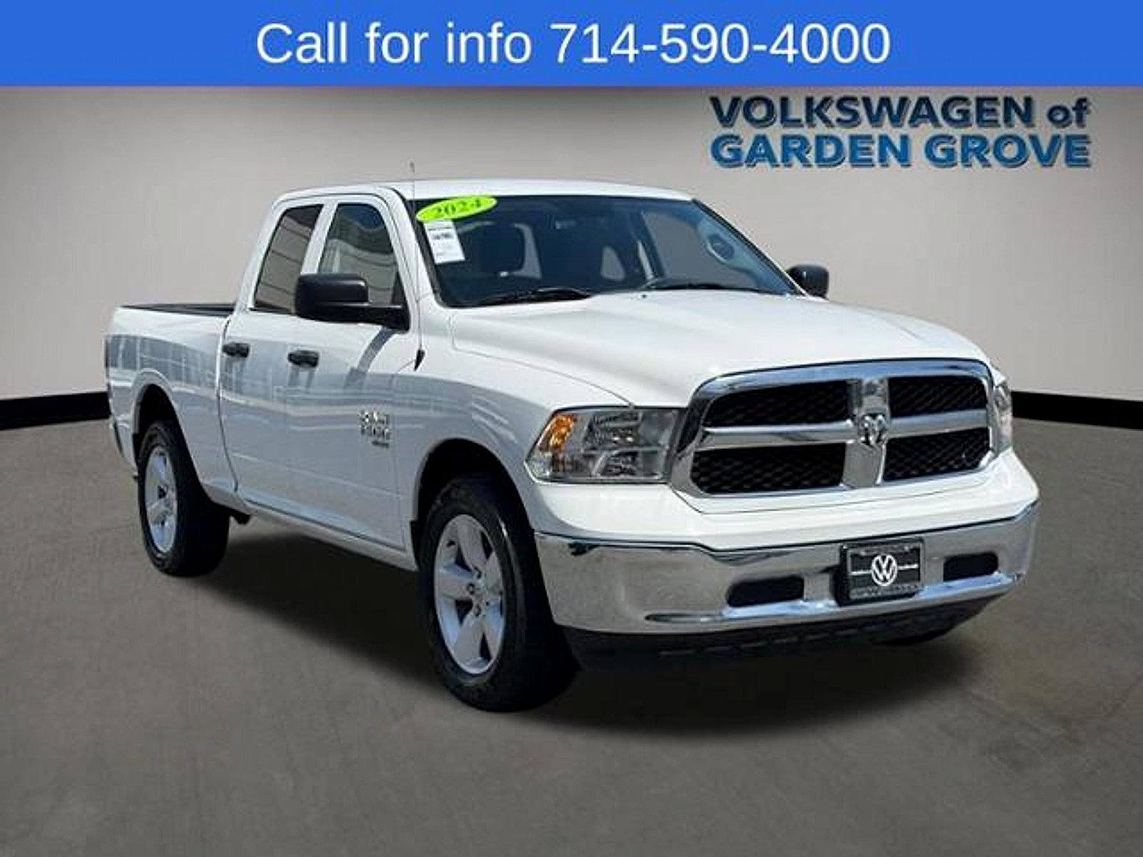 Used 2024 RAM 1500 Classic SLT AWD/4WD image 2