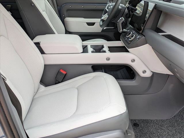 New 2026 Land Rover Defender 110 S AWD/4WD image 18