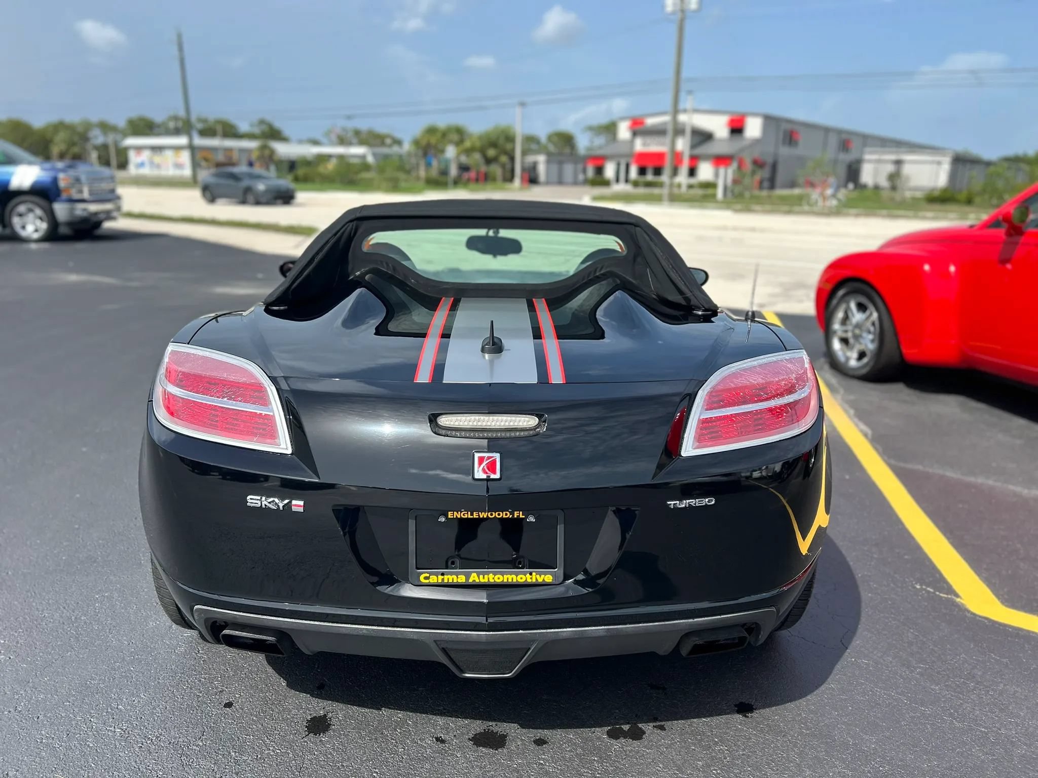 Used 2007 Saturn Sky Red Line RWD image 3