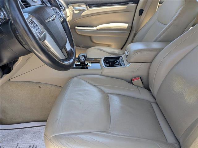Used 2012 Chrysler 300 Limited RWD image 15