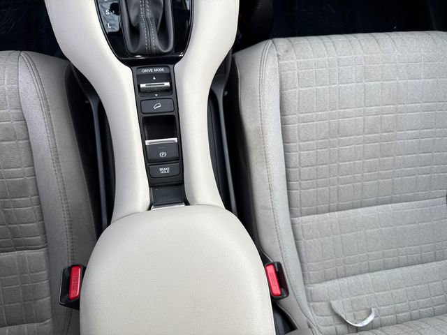 Used 2023 Honda HR-V LX image 19