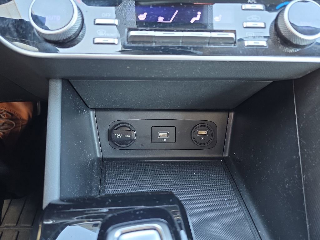 Used 2023 Hyundai Sonata SEL FWD image 24
