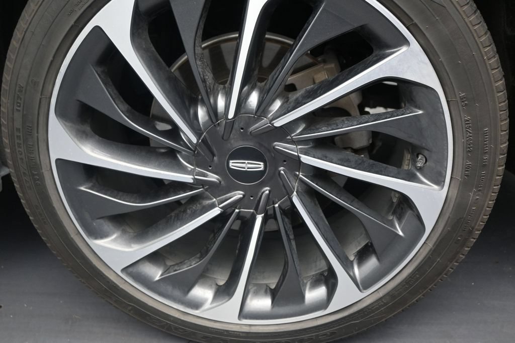 Used 2024 Lincoln Aviator Reserve w/ Equipment Group 201A RWD image 10