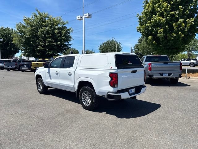 Used 2023 Chevrolet Colorado LT w/ LT Convenience Package II AWD/4WD image 3