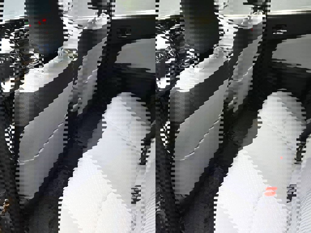 Used 2017 Toyota Prius Two image 15